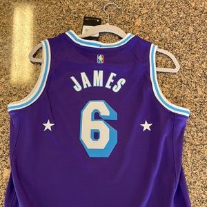 LeBron James Jersey (Brand new!)